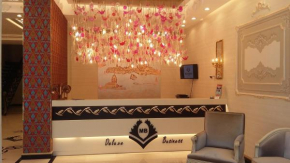 Гостиница MB Deluxe Hotel  Стамбул
